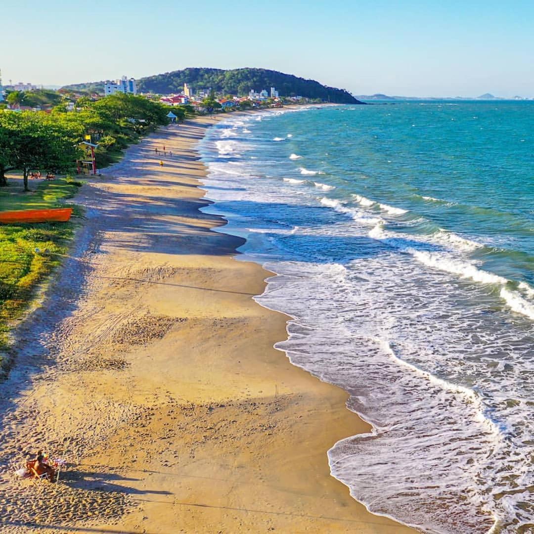 Pousada Ametista - Penha, Sc - 1,5 Km Do Parque Beto Carrero World 佩尼亚 外观 照片