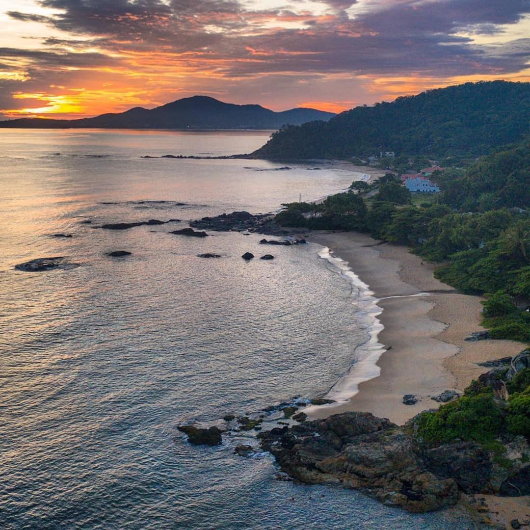 Pousada Ametista - Penha, Sc - 1,5 Km Do Parque Beto Carrero World 佩尼亚 外观 照片