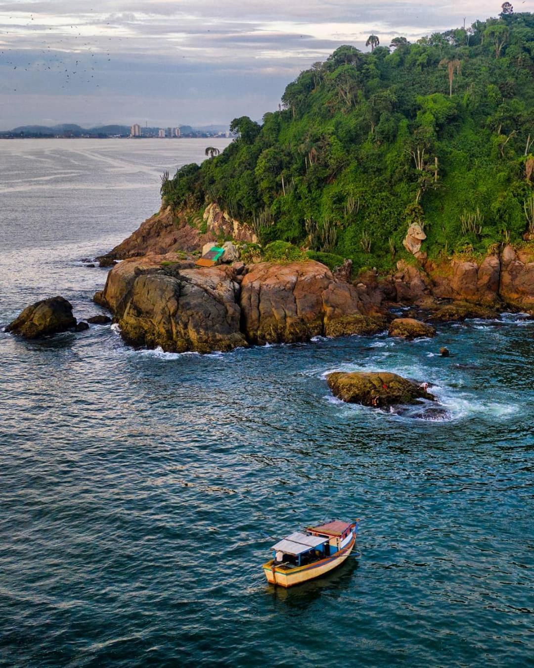 Pousada Ametista - Penha, Sc - 1,5 Km Do Parque Beto Carrero World 佩尼亚 外观 照片